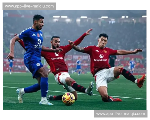 梦剧场的红魔旋律：曼联对阵莱斯特城回放中的战术史诗与情感救赎